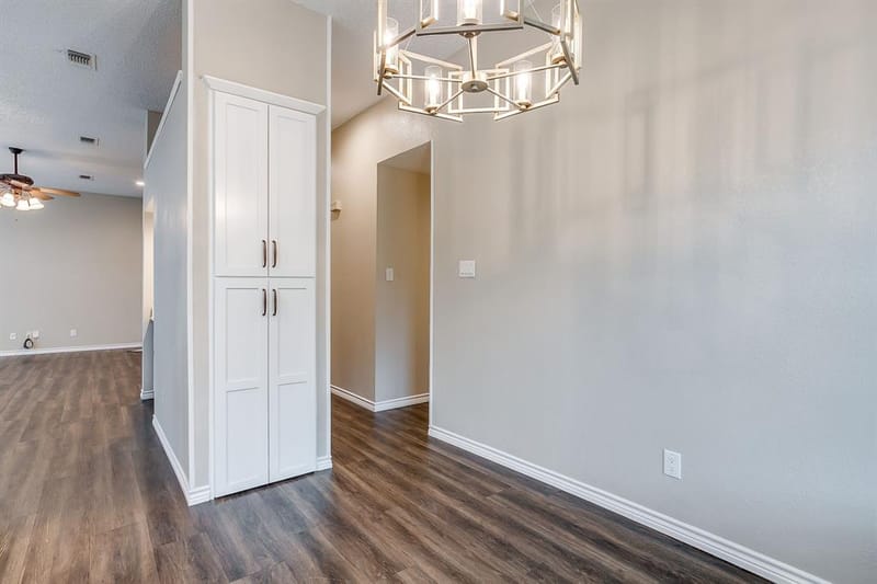 7901 Ember Oaks Drive, North Richland Hills TX 76182 - Photo 6