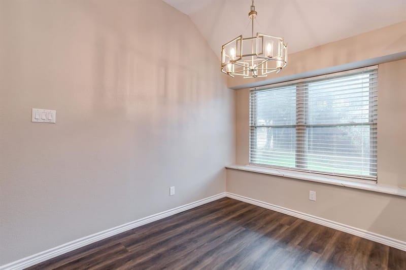 7901 Ember Oaks Drive, North Richland Hills TX 76182 - Photo 7