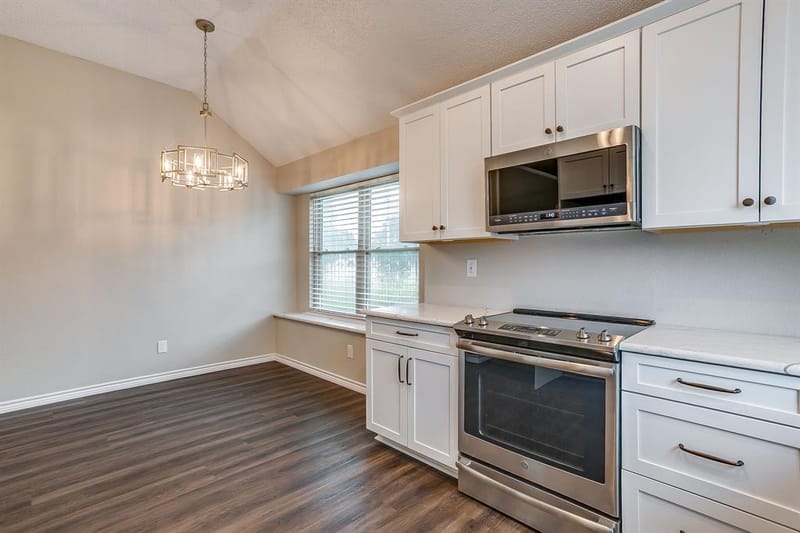 7901 Ember Oaks Drive, North Richland Hills TX 76182 - Photo 9