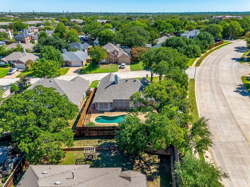 7901 Ember Oaks Drive, North Richland Hills TX 76182 - Photo 34