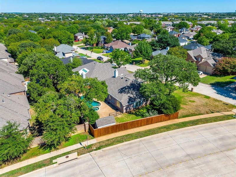 7901 Ember Oaks Drive, North Richland Hills TX 76182 - Photo 33