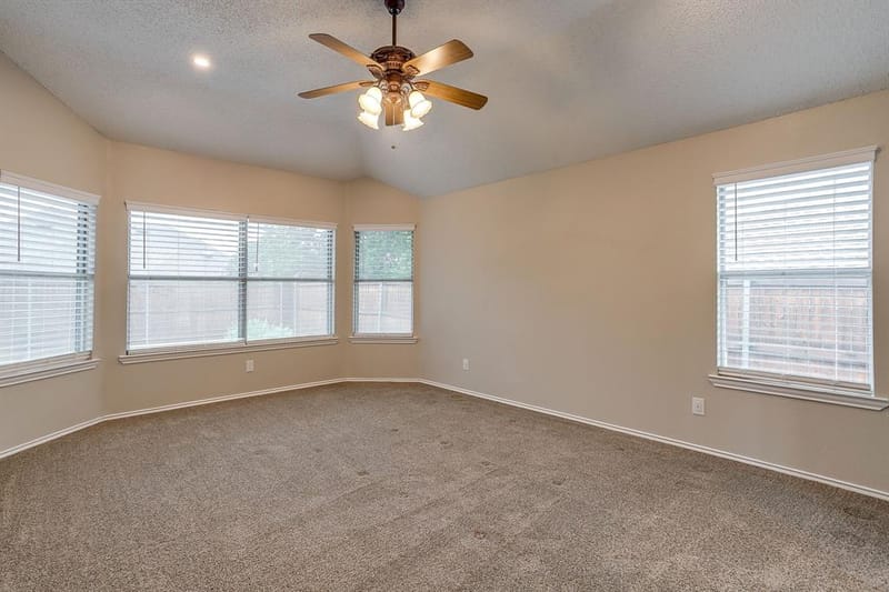 7901 Ember Oaks Drive, North Richland Hills TX 76182 - Photo 19