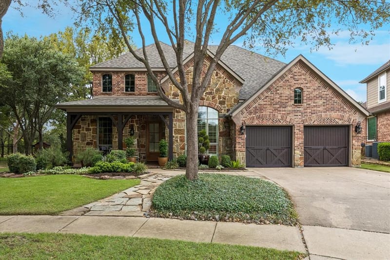 2101 Meadows Avenue, Lantana TX 76226