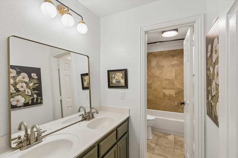 2101 Meadows Avenue, Lantana TX 76226 - Photo 24