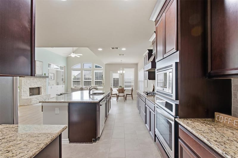 1112 Lake Cypress Lane, Little Elm TX 75068 - Photo 7