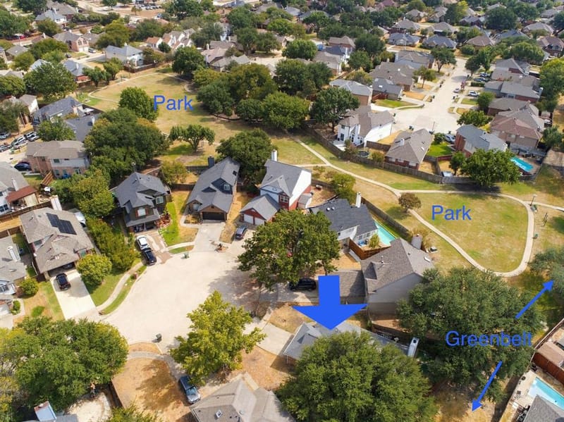 3825 Branch Hollow Circle, Carrollton TX 75007 - Photo 2