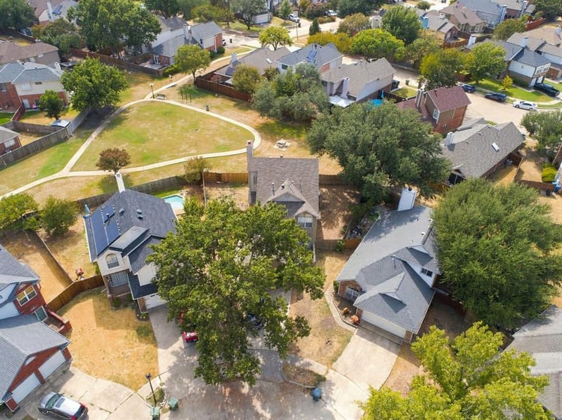 3825 Branch Hollow Circle, Carrollton TX 75007 - Photo 3