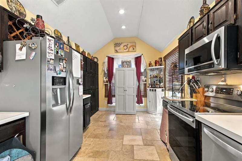 3825 Branch Hollow Circle, Carrollton TX 75007 - Photo 8