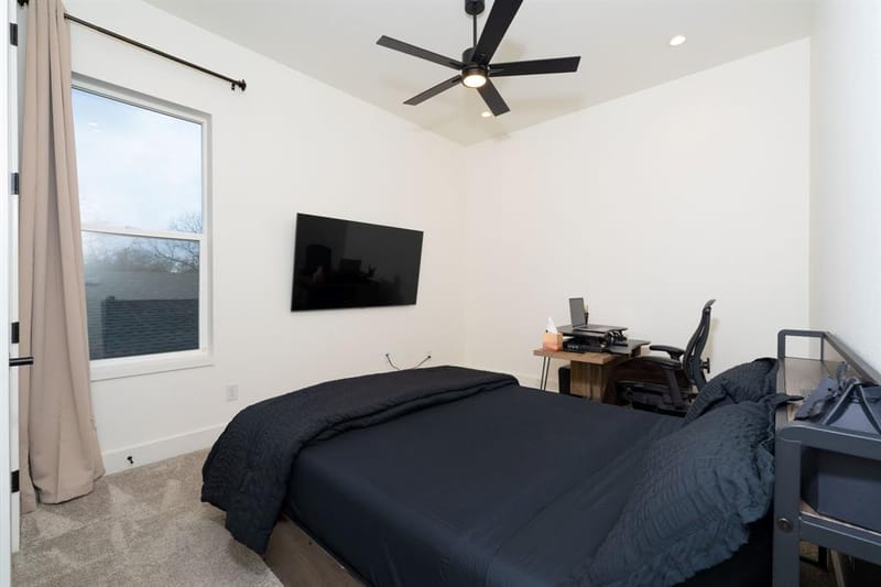 1101 Martinique Avenue, Dallas TX 75223 - Photo 23