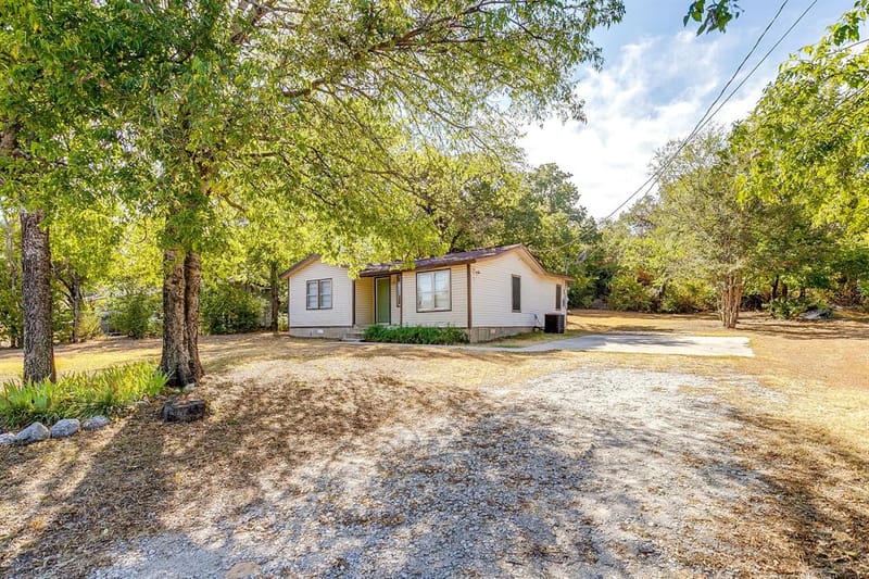 208 Wells Burnett Road, Azle TX 76020 - Photo 2