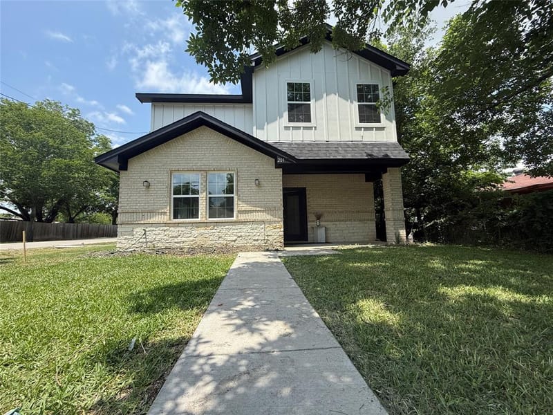 201 E 10th Street, Kaufman TX 75142