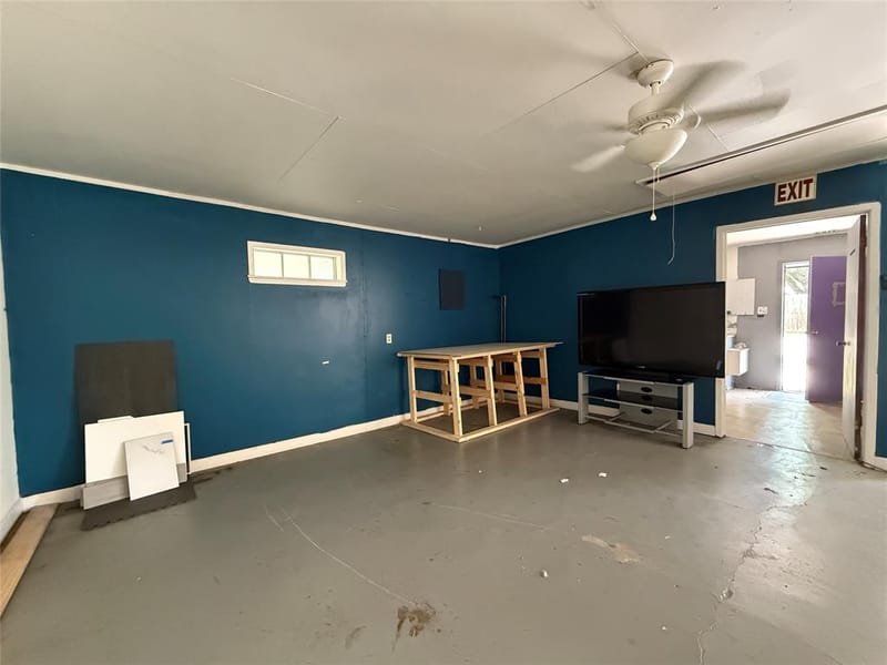 201 E 10th Street, Kaufman TX 75142 - Photo 28