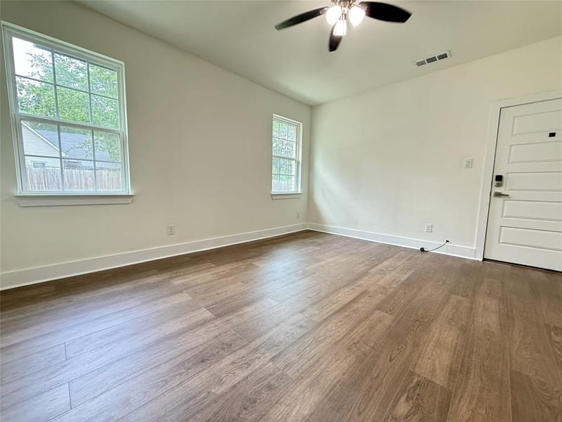 201 E 10th Street, Kaufman TX 75142 - Photo 10