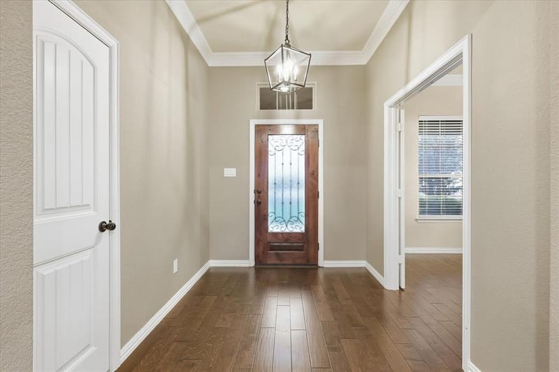 209 Highland Hills Boulevard, Decatur TX 76234 - Photo 6