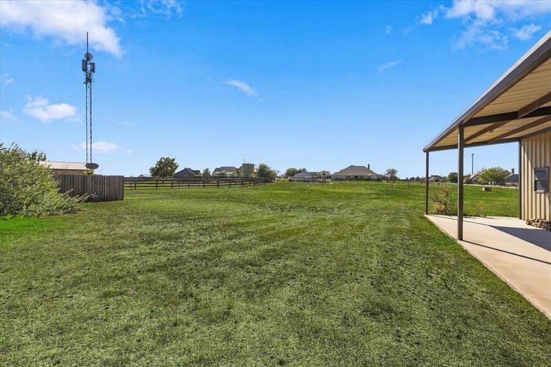 209 Highland Hills Boulevard, Decatur TX 76234 - Photo 33