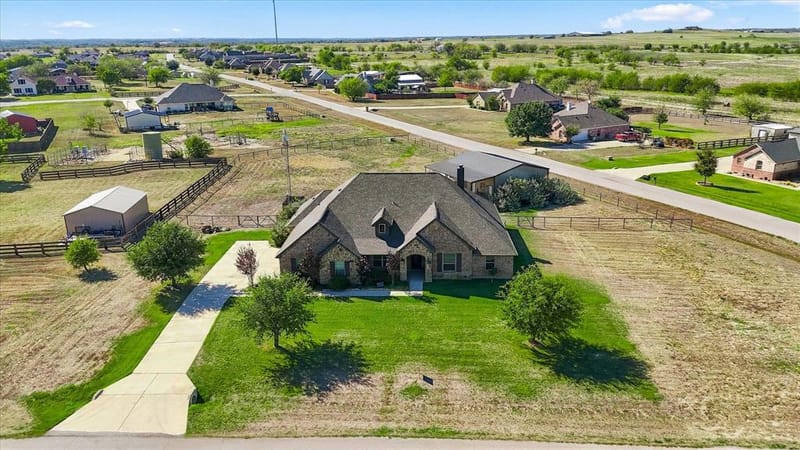 209 Highland Hills Boulevard, Decatur TX 76234 - Photo 39