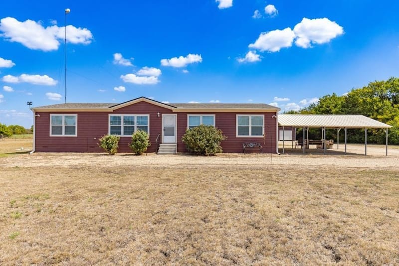 2418 FM 151, Whitewright TX 75491 - Photo 7