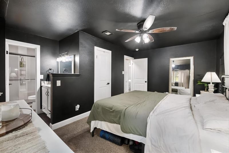 316 Wintercrest Road, Burleson TX 76028 - Photo 16