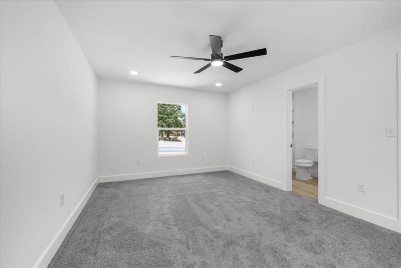 5101 Miller Avenue, Fort Worth TX 76119 - Photo 13