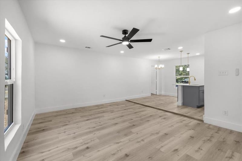 5101 Miller Avenue, Fort Worth TX 76119 - Photo 3