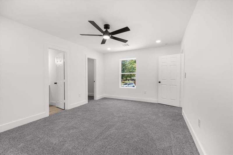 5101 Miller Avenue, Fort Worth TX 76119 - Photo 14