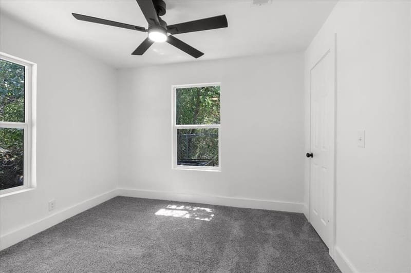 5101 Miller Avenue, Fort Worth TX 76119 - Photo 18