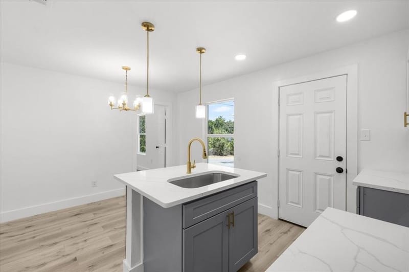 5101 Miller Avenue, Fort Worth TX 76119 - Photo 8