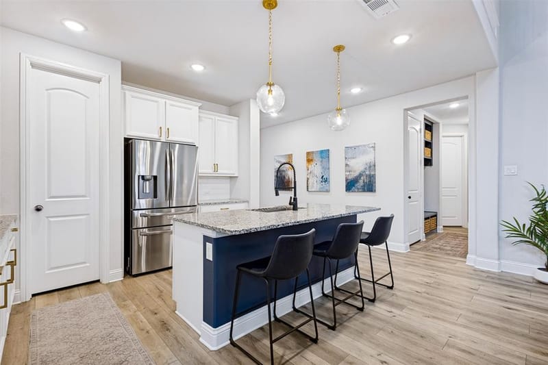 912 Lady Bird Drive, McKinney TX 75071