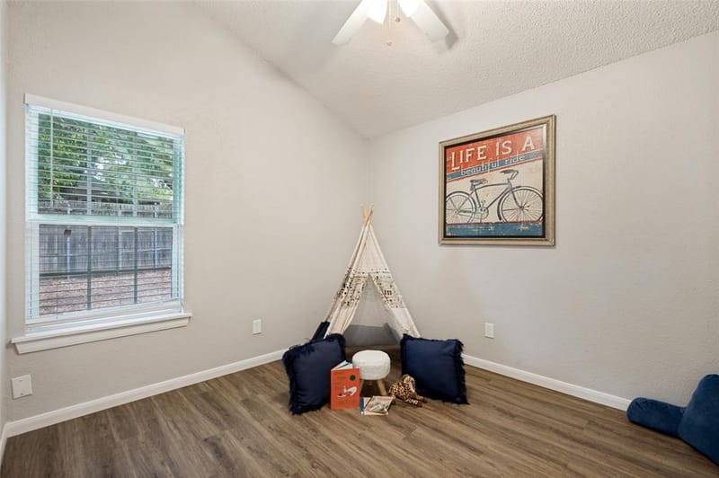 5819 Santa Fe Drive, Arlington TX 76017 - Photo 7