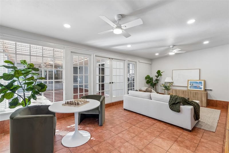 807 N Tyler Street, Dallas TX 75208 - Photo 17