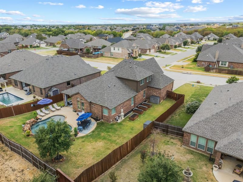 639 Woodridge Drive, Oak Point TX 75068 - Photo 32