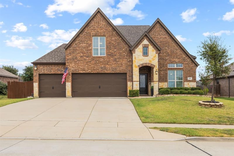 639 Woodridge Drive, Oak Point TX 75068