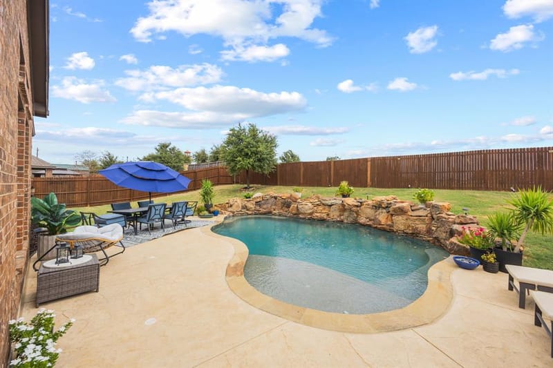 639 Woodridge Drive, Oak Point TX 75068 - Photo 24
