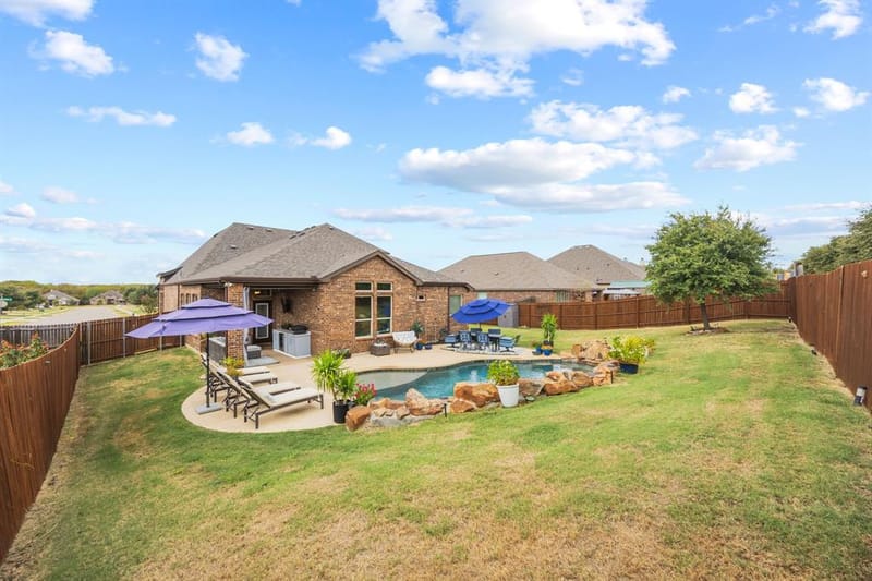 639 Woodridge Drive, Oak Point TX 75068 - Photo 31