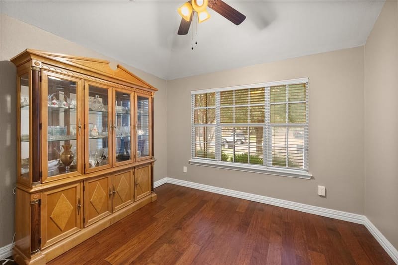 1109 Nighthawk Road, Fort Worth TX 76108 - Photo 10