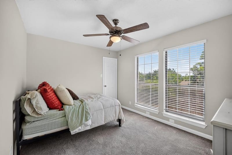 519 Fox Creek Court, Denton TX 76209 - Photo 23