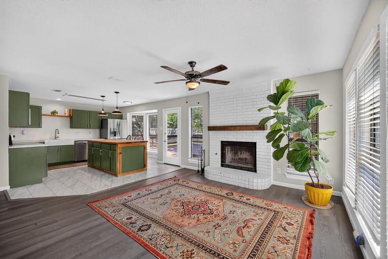 519 Fox Creek Court, Denton TX 76209 - Photo 14