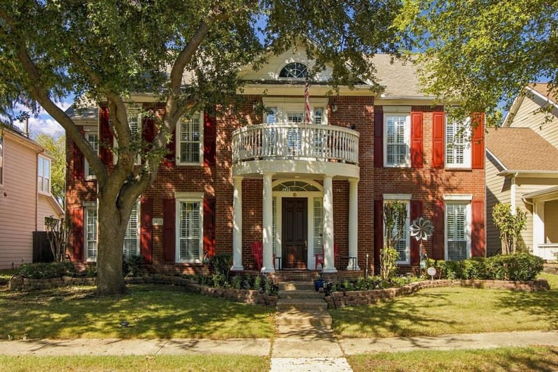 1833 Auburn Drive, Carrollton TX 75007