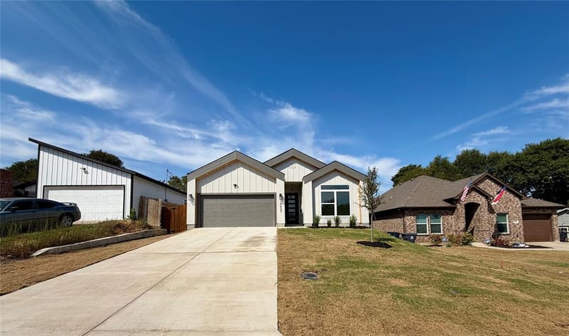 6407 Kemrock Drive, Dallas TX 75241 - Photo 2