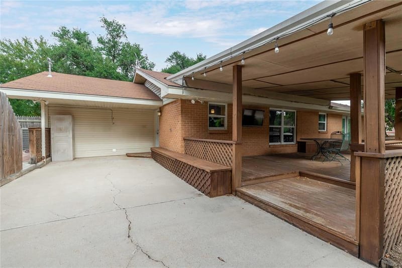 1611 16th Street, Brownwood TX 76801 - Photo 23
