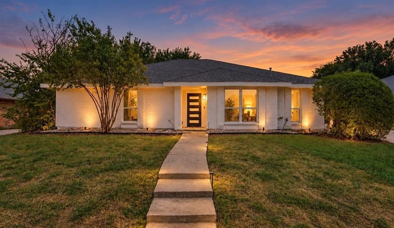 2242 Nob Hill, Carrollton TX 75006