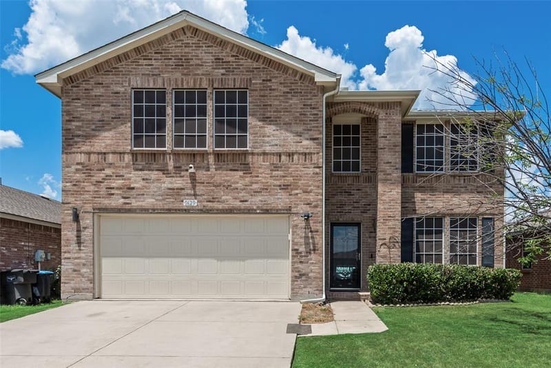 1629 Baxter Springs Drive, Fort Worth TX 76247