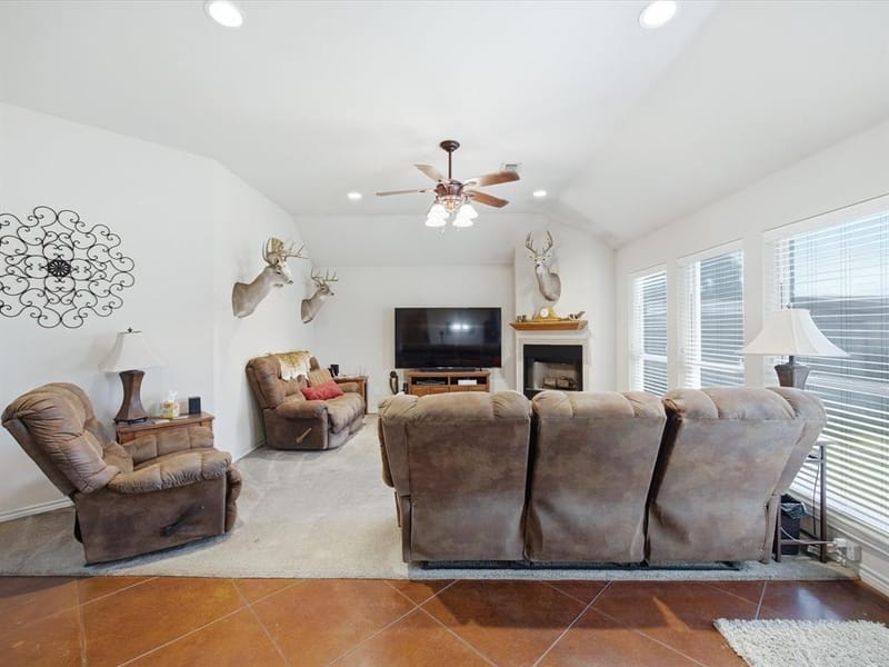 2106 Ridgewood Drive, Bridgeport TX 76426 - Photo 5