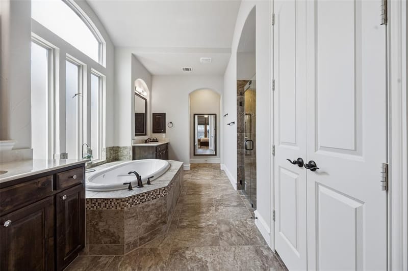 6009 Heron Bay Lane, McKinney TX 75070 - Photo 14