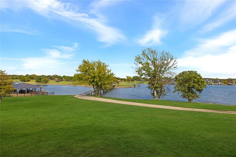 1227 Kiowa Drive W, Lake Kiowa TX 76240 - Photo 36