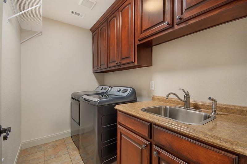1227 Kiowa Drive W, Lake Kiowa TX 76240 - Photo 24