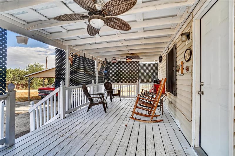 5703 N Sunchase Drive, Granbury TX 76049 - Photo 5