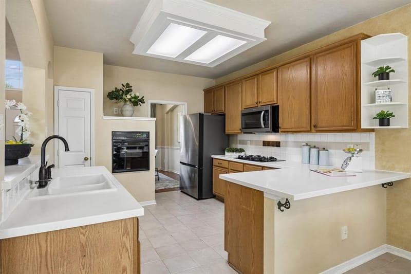 104 Rolling Rock Drive, Trophy Club TX 76262 - Photo 9