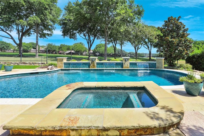 1204 Hills Creek Drive, McKinney TX 75072 - Photo 6