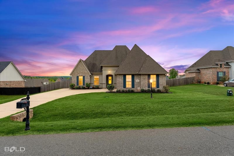 2066 Highpoint Place, Haughton LA 71037